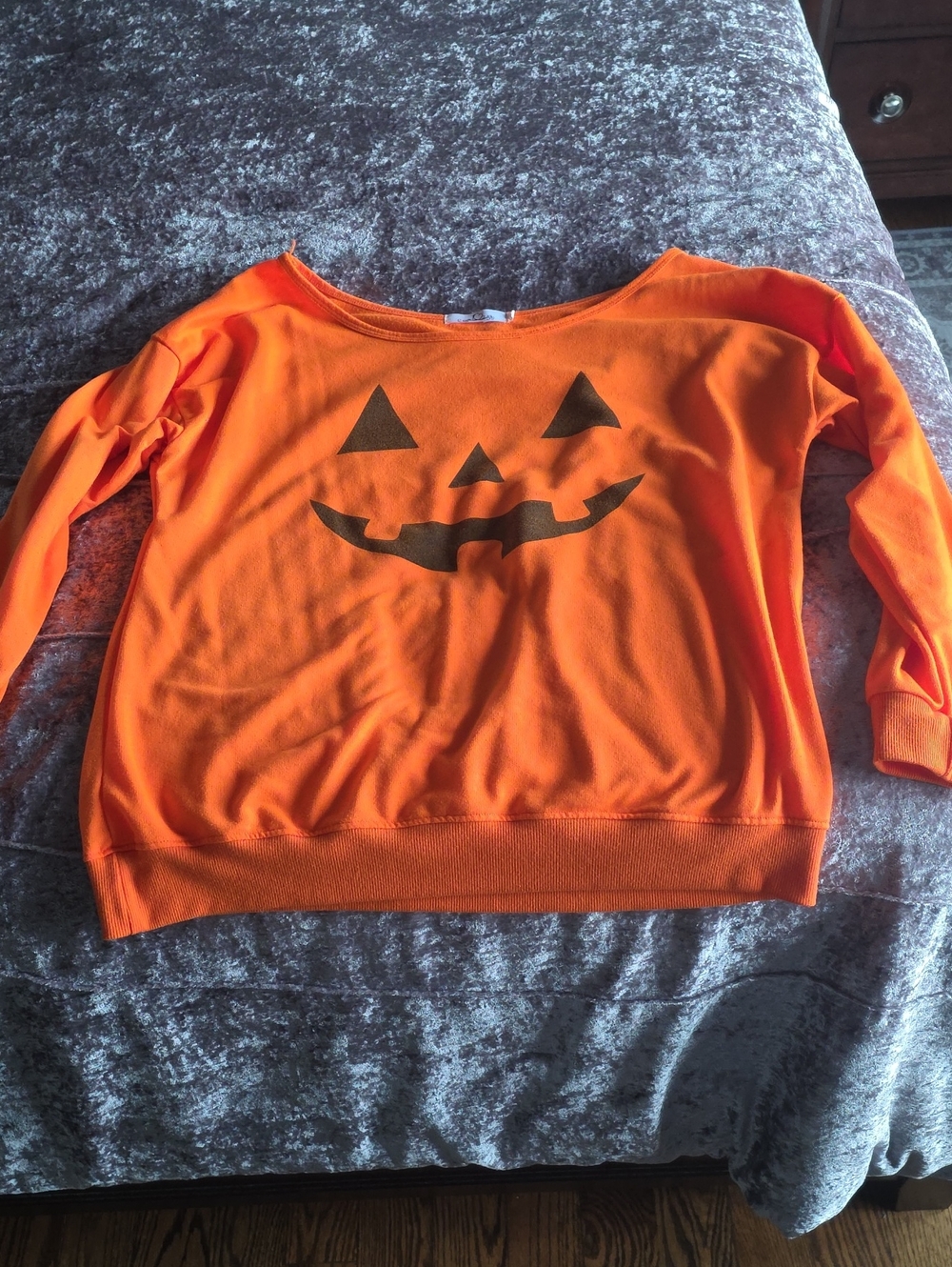 Size L Pumpkin Long Sleeve Sweatshirt